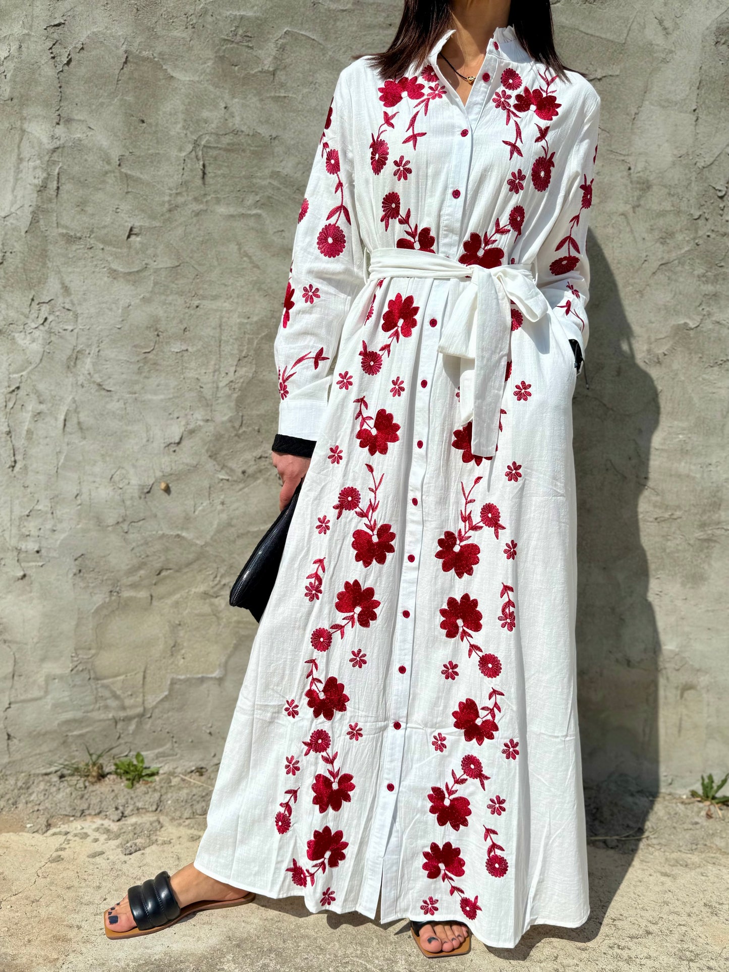 Maxi Embroidered Flower Cotton Dress with Long Sleeves