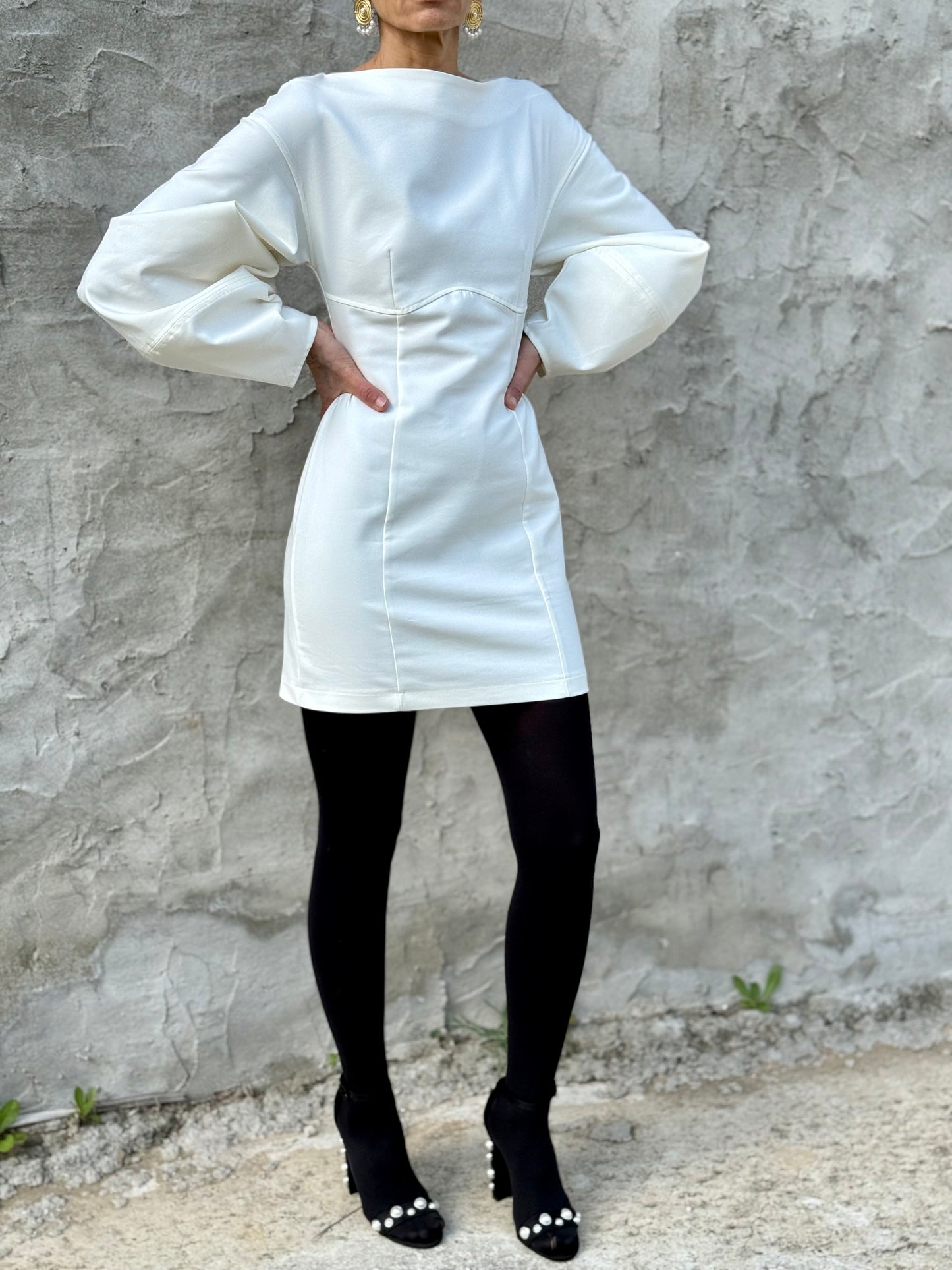 Mini Dress with Balloon Sleeves Black/White