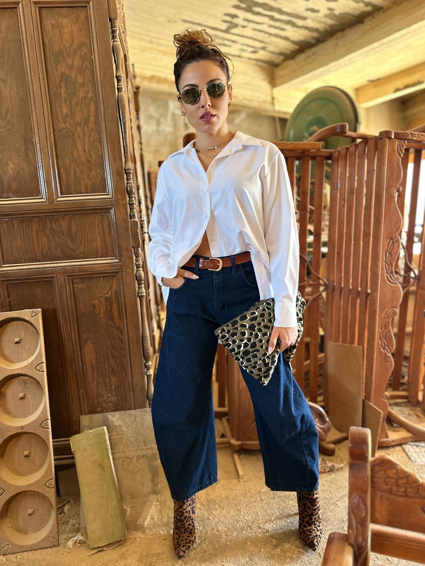 Wide Carrot Fit Jeans