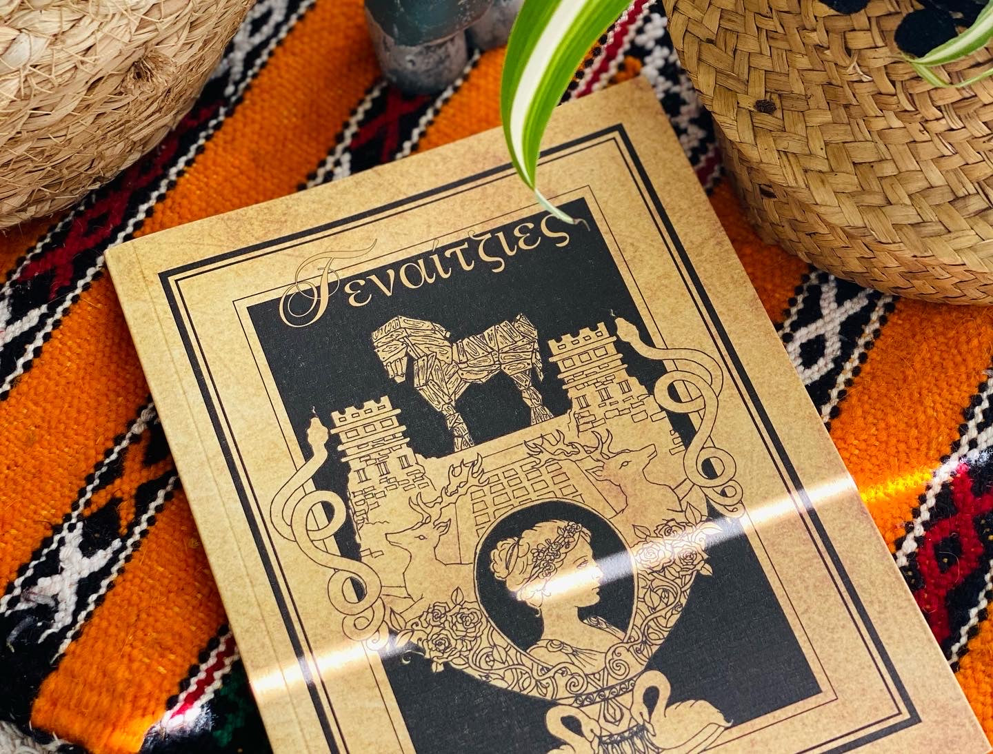 BOOK ''Γεναίτζιες'' - Kuu Concept Store