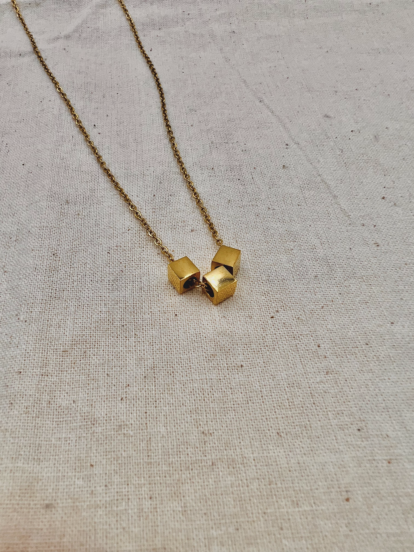 3 Cubes Necklace - Kuu Concept Store