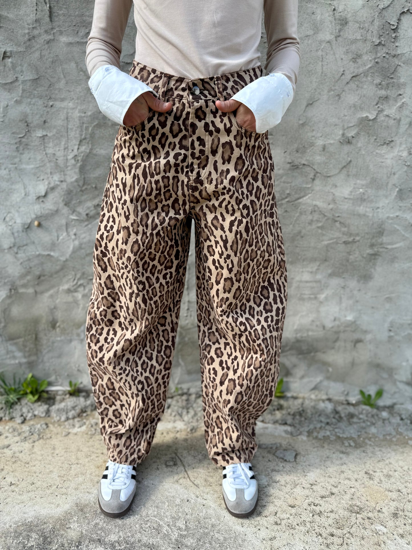 Balloon Fit High Wasted Leopard Trousers