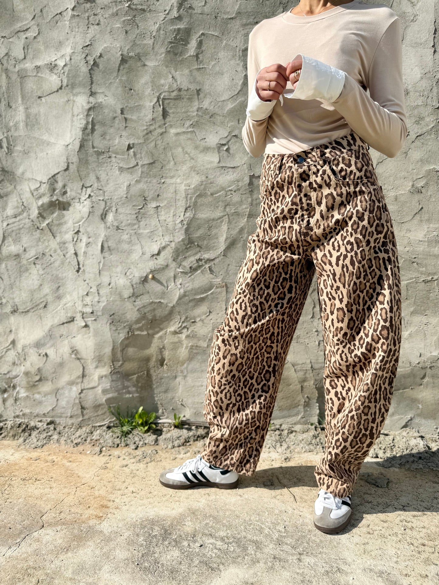 Balloon Fit High Wasted Leopard Trousers