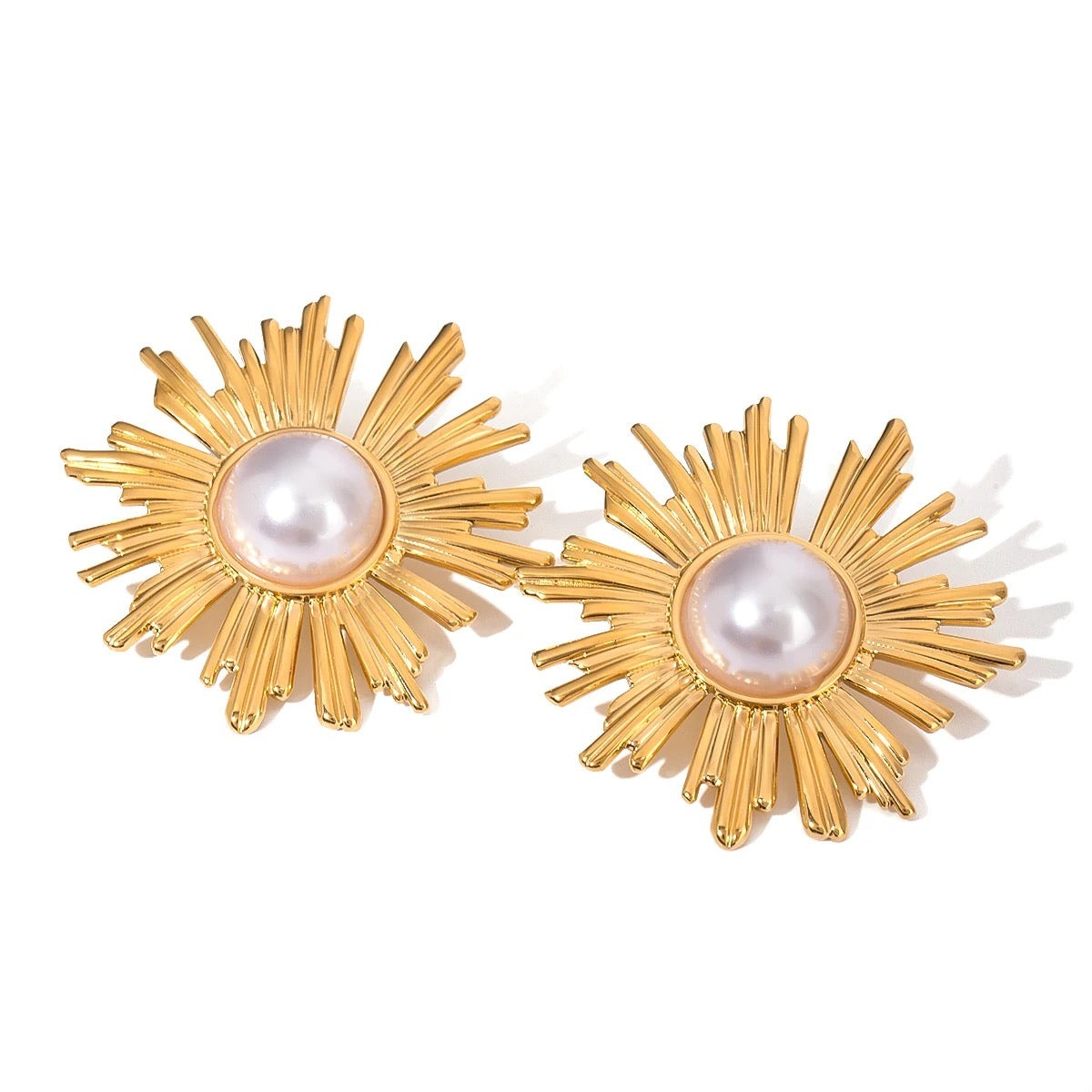 Gold plated flower Studs with Pearl Stainless Steel