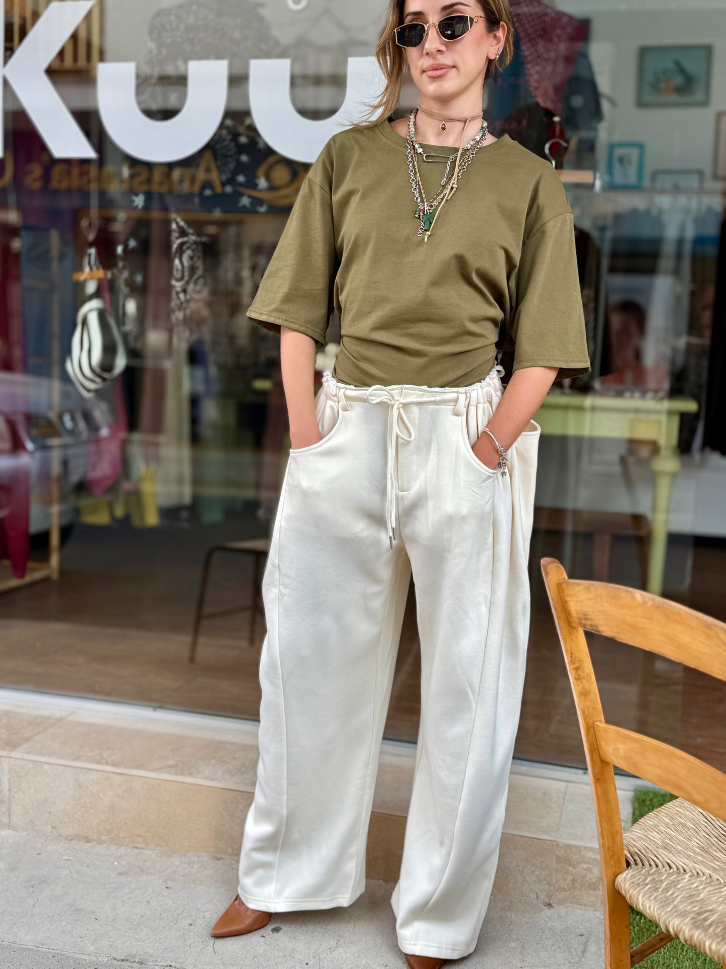 Relaxed Fit Cotton Trousers With Pockets