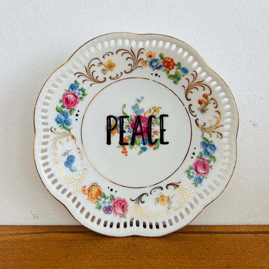 Decorative plate "Peace"